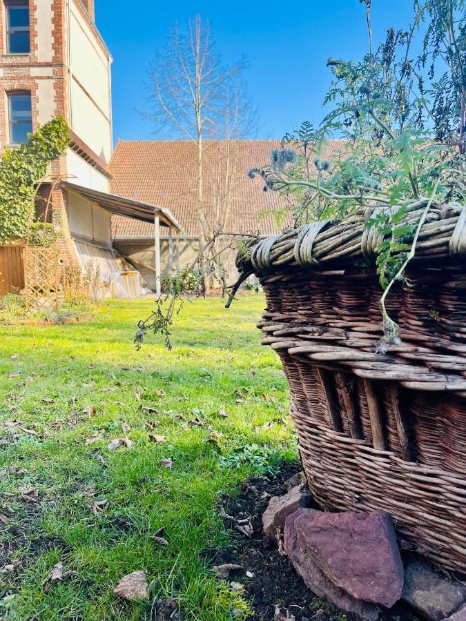 Au Petit Jardin Sezannais Villa Sézanne Buitenkant foto