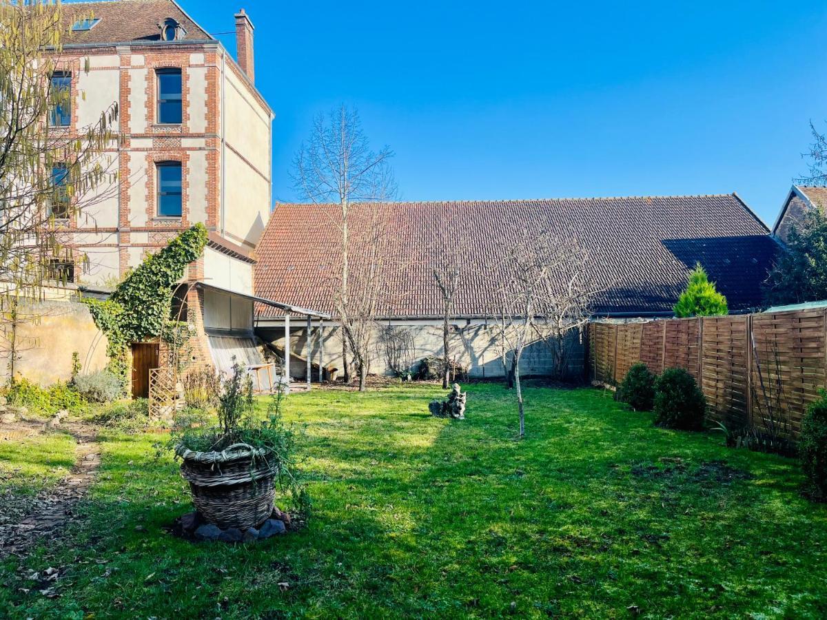 Au Petit Jardin Sezannais Villa Sézanne Buitenkant foto